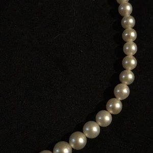 Fresh water pearl necklace